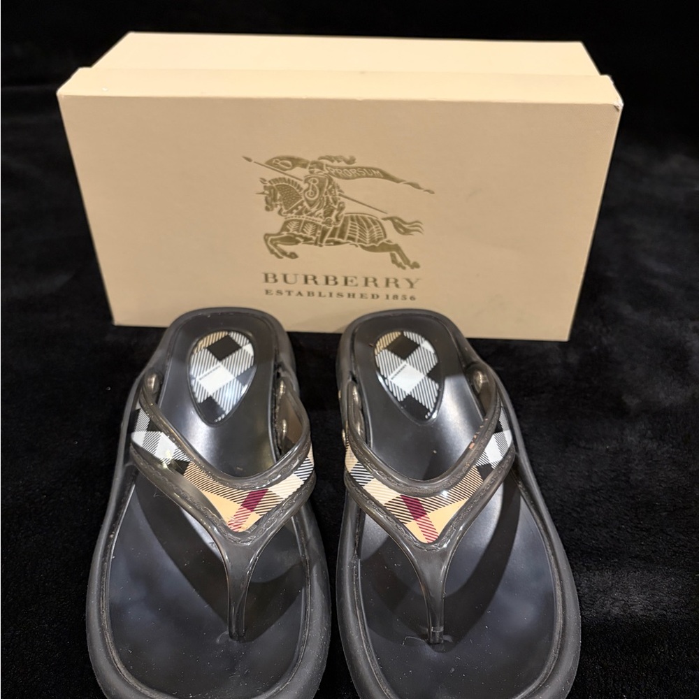 Burberry Black and Tan Woman’s Flip-Flops - Picture 2 of 3